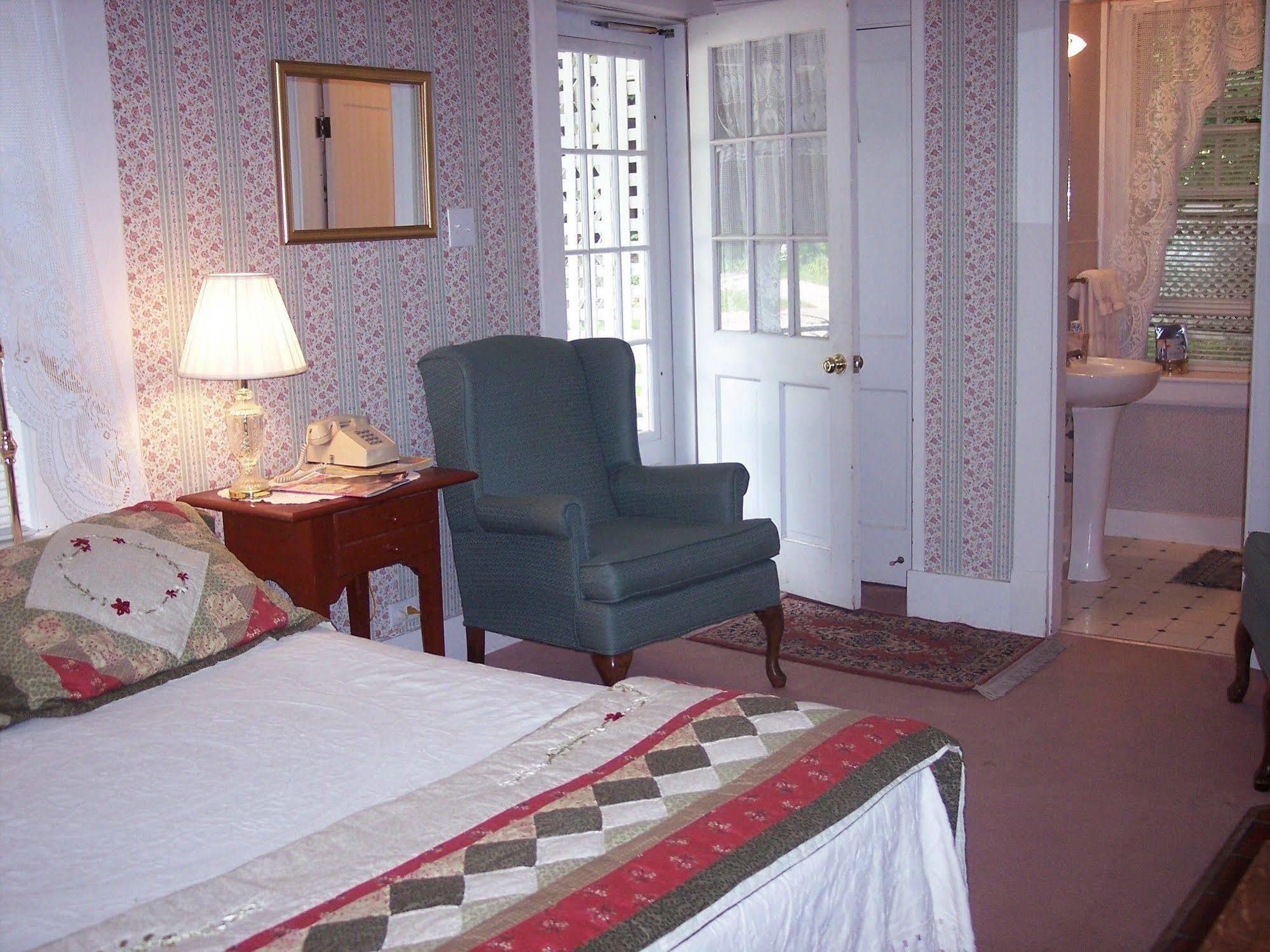 Glen Oaks Inn Intervale Ngoại thất bức ảnh